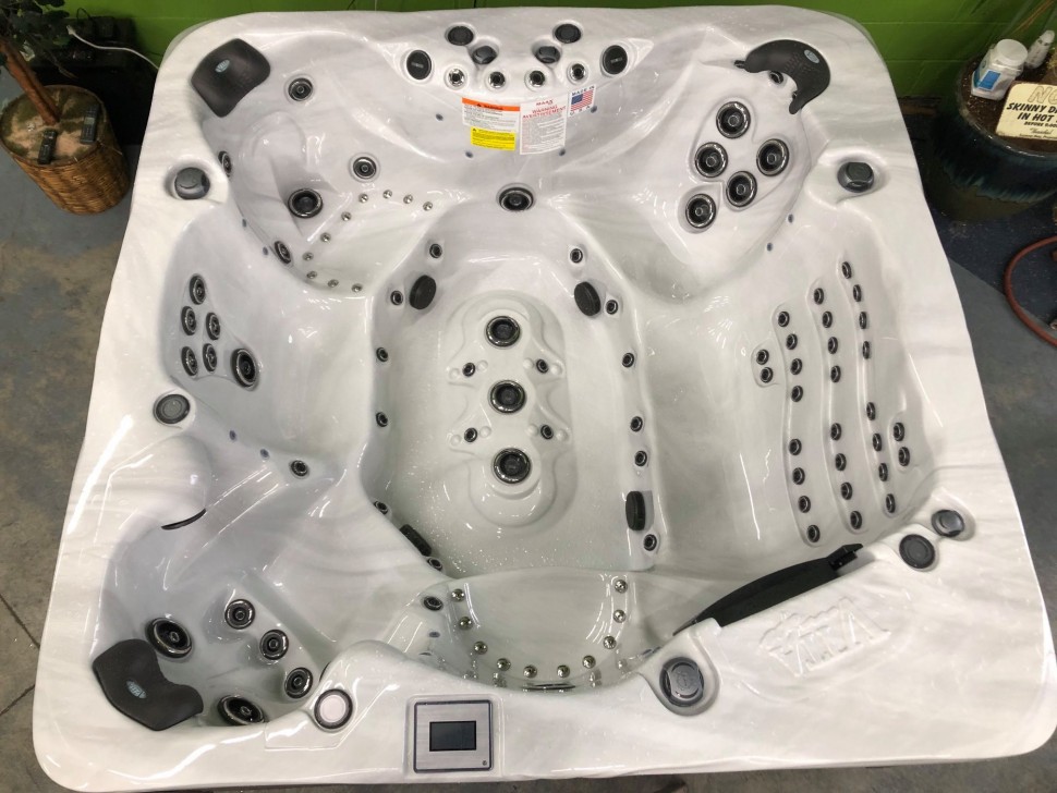 Спа-бассейн Vita Spa Rendezvous (рис.10) Спа-бассейн Vita Spa Rendezvous (рис.10)